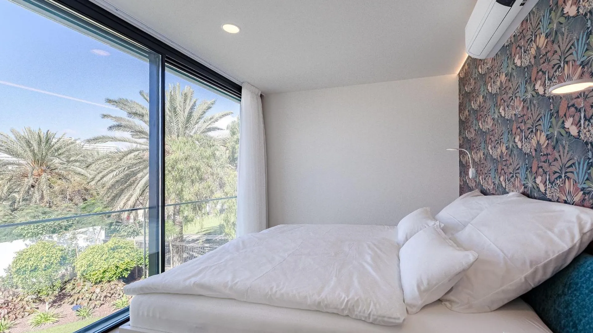 Luxus Villa Don Carlos - Playa De Las Americas 0*, Πλάγια ντε λας Αμέρικας